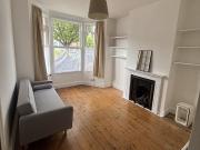 1 Bedroom Flat with Garden In Harringey
