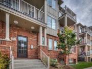 1 bedroom furnished condo with parking