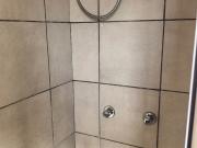 1 Bedroom Garden Cottage in Greenside