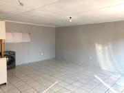 1 Bedroom Garden Cottage in Klopperpark