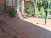 1 Bedroom Garden Cottage in Ninapark