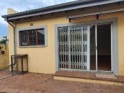 1 Bedroom Garden Cottage To Let in Kensington