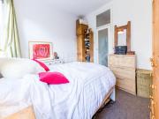 1 bedroom garden flat located in Crouch End