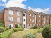 1 Bedroom Ground Flat