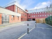 1 bedroom ground flat for sale
