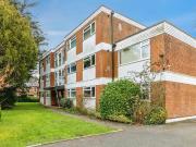 1 bedroom ground flat for sale