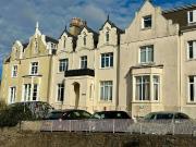 1 bedroom ground flat for sale