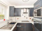 1 bedroom ground flat for sale