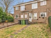 1 bedroom ground flat for sale