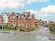 1 bedroom ground flat for sale