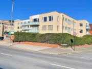 1 bedroom ground flat for sale