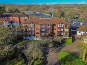 1 bedroom ground flat for sale