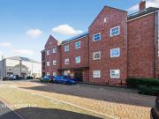 1 bedroom ground flat for sale