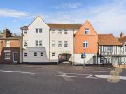 1 bedroom ground flat for sale