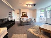1 Bedroom Ground Floor Flat for rent in Brudenell Road,...