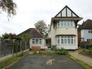 1 bedroom ground floor flat for rent in Deerhurst Road...