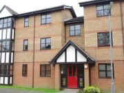 1 Bedroom Ground Floor Flat For Rent In Falcon Way, Watford