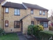 1 Bedroom Ground Floor Flat For Rent In Hayes, Middlesex