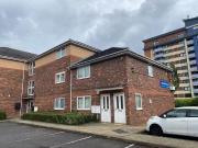 1 bedroom ground floor flat for rent in Oldbury Road,...
