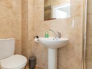 1 bedroom ground floor flat for rent in Stanley Road,...