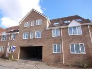 1 bedroom ground floor flat for rent in Summer Court Old...