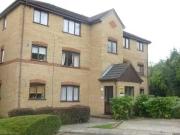 1 bedroom ground floor flat for rent in Woodfield Close,...