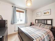 1 bedroom ground floor flat for sale in Englefield Way,...