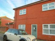 1 Bedroom Ground Floor Flat For Sale In Freemantle