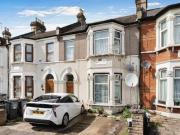 1 Bedroom Ground Floor Flat For Sale In Ilford