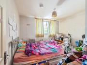 1 bedroom ground floor flat for sale in Lower Bristol...