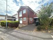 1 bedroom ground floor flat to rent