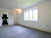1 bedroom ground floor flat to rent