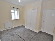 1 bedroom ground floor flat to rent