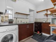 1 bedroom ground floor flat to rent