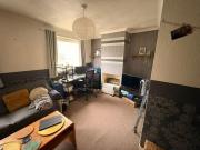 1 bedroom ground floor flat to rent