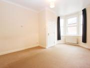 1 bedroom ground floor flat to rent