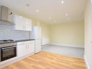 1 Bedroom Ground Floor Flat To Rent in Belgrave Road,...