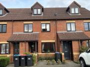 1 Bedroom Ground Floor Maisonette For Sale In Shenley...