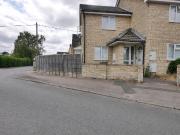 1 bedroom ground maisonette to rent