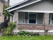1 Bedroom Home for Rent at 890 N Gladstone Ave,...