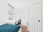 1 Bedroom House