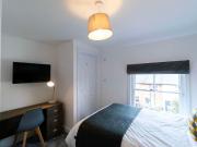 1 Bedroom House