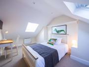 1 Bedroom House