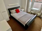 1 Bedroom House
