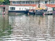 1 bedroom house boat for sale