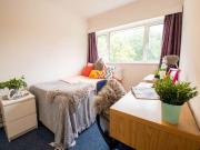 1 bedroom house for rent in Tenterden Drive, Canterbury,...