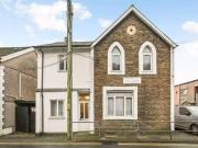 1 bedroom house for rent in Wood Road, Pontypridd, CF37