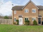 1+ bedroom house for sale in Alberta Drive, Smallfield,...