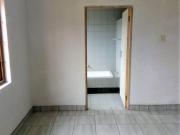 1 Bedroom House in Kensington