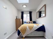 1 Bedroom House Of Multiple Occupation For Rent In London